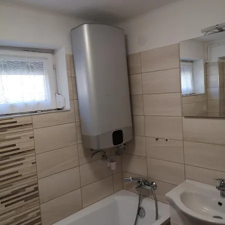 Kiss * Balatonboglár